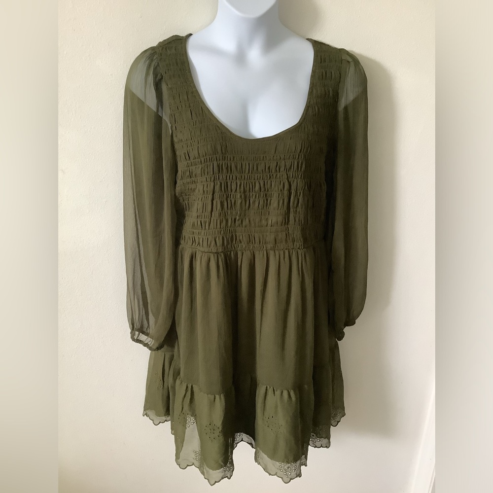Old Navy Fit & Flare Long-Sleeve Smocked Chiffon Dress NWT